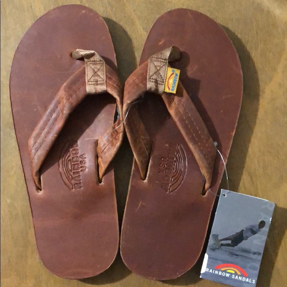 Men’s leather Tahitian tan rainbow flip flops